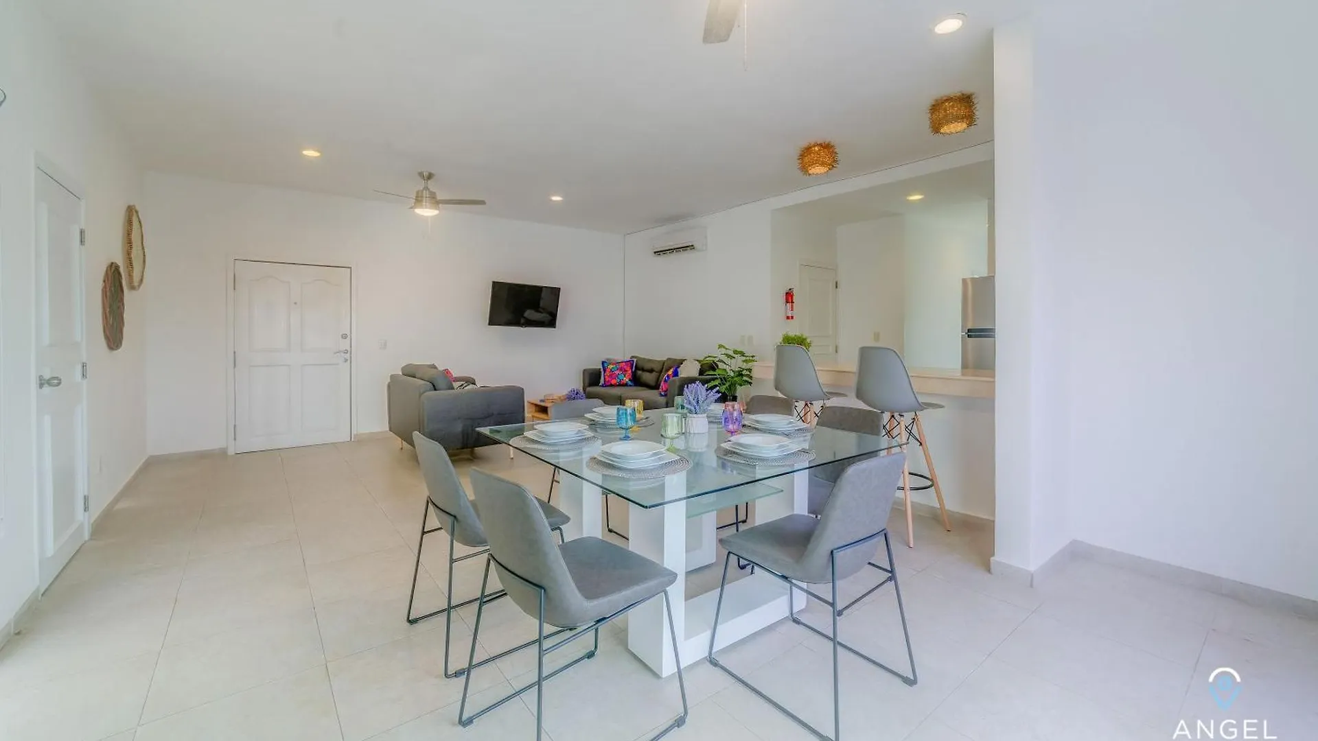 Apartment Ideal Group Getaway 4 Blocks To The Beach & Pool Playa del Carmen
